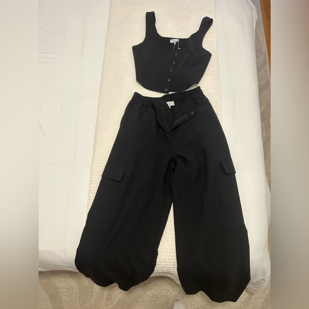 New with tags WAYF set